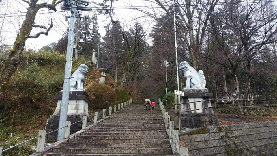 久世にある大津神社に初詣に行って来ました。