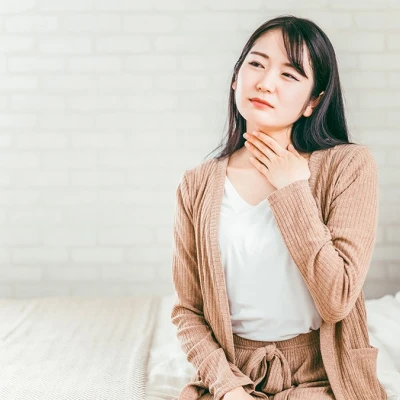 喉をやさしく潤す、はちみつ効果で喉ケアを始めよう！